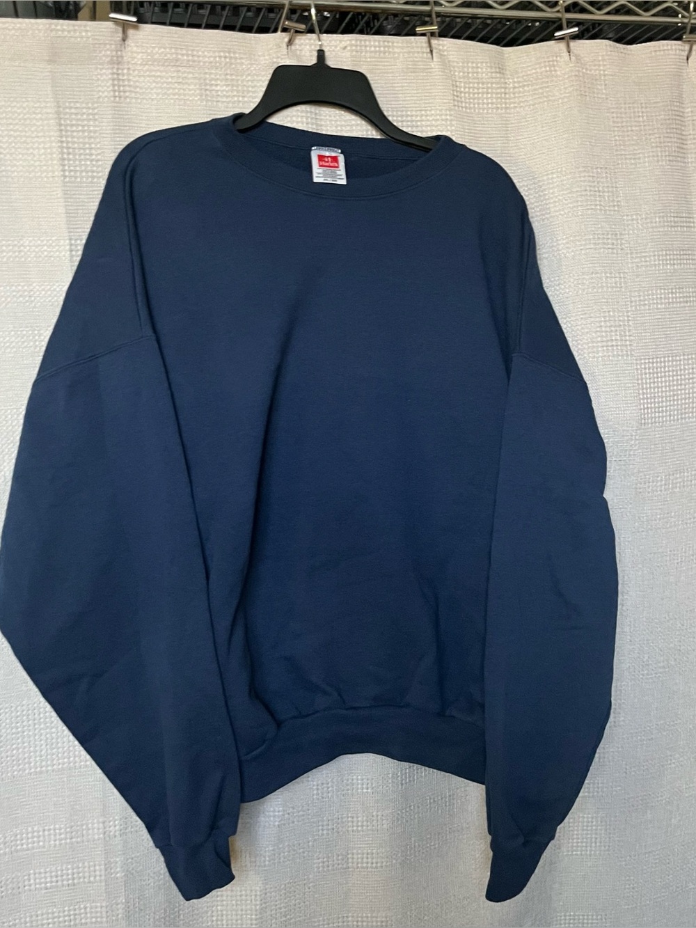 Vintage Woman’s Hanes navy blue crewneck sweatshirt Size XXL #90s #skater